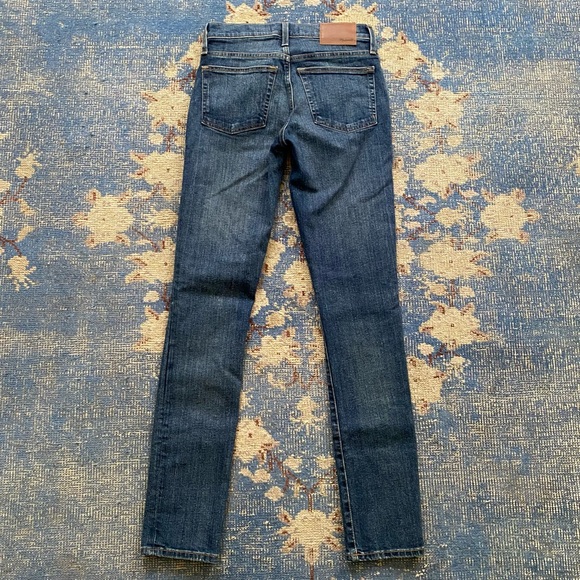 NWT Madewell Skinny Jeans in Wellmoor Wash 28 x 32 - Picture 4 of 5